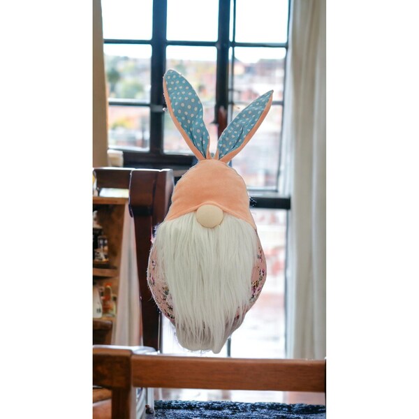 Homeroots 21 x 10 x 9 in. Pink Groovy Easter Bunny Gnome - 402538
