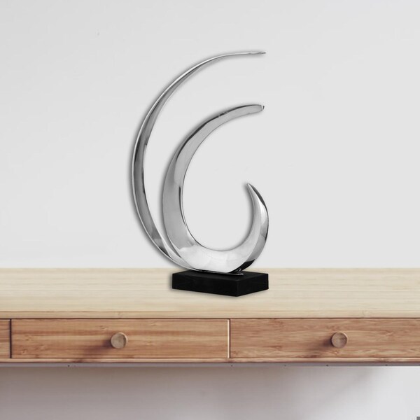 Homeroots 4 x 12 x 18 in. Buffed & Black Oleada Wave Sculpture - 354626