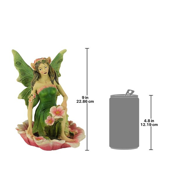 Design Toscano The Red and Green Fairy of Acorn Hollow Statues: Green - QM175891