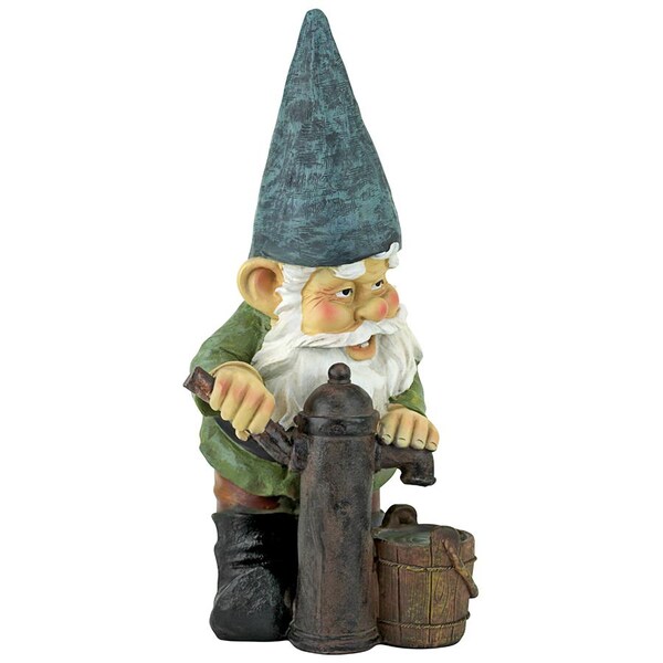 Design Toscano Water Pump Pete Garden Gnome Statue - QM2433500