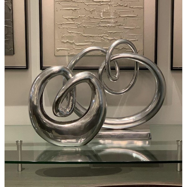 Homeroots 5 x 17 x 17 in. Buffed Nudo Twisted Knot Sculpture - 354630