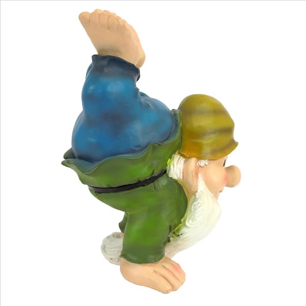 Design Toscano Handstand Henry the Garden Gnome Statue - QM2432000
