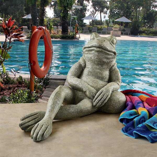 Design Toscano The Most Interesting Toad in the World Frog Garden Statue - FU84648
