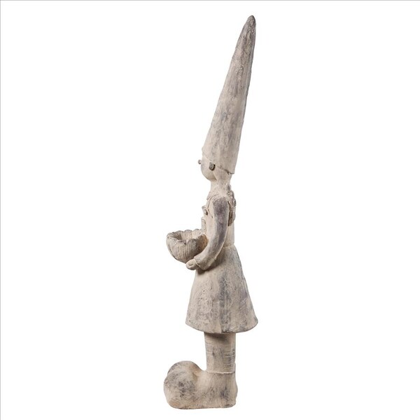 Design Toscano Netherland Knothole Gang Gnome Statue: Gerda - FU12012