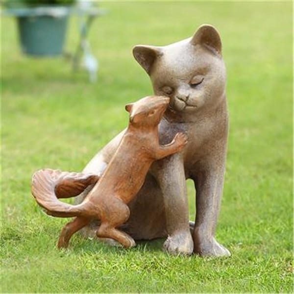 Wall-To-Wall Stealing A Kiss Garden Sculpture - WA126650