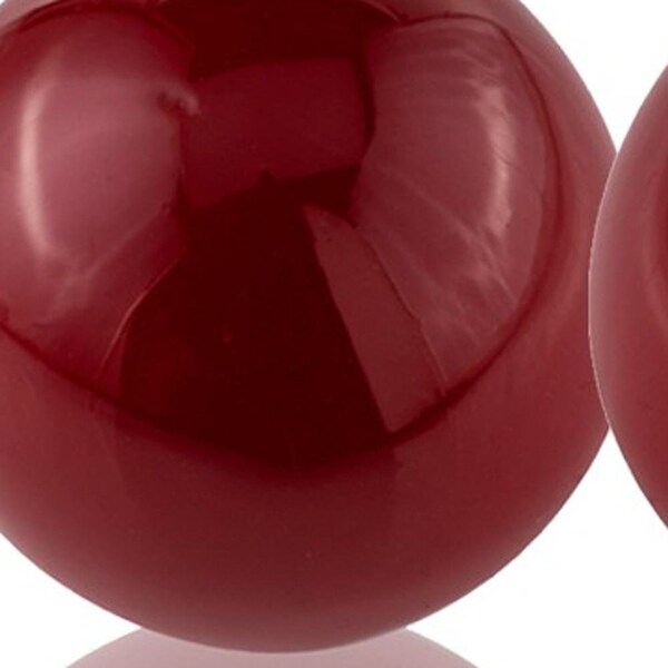 Homeroots Red Poppy Enameled Aluminum Spheres - Set of 2 - 383771