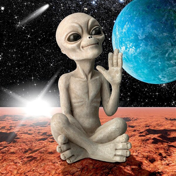 Design Toscano Greetings Earthlings UFO Alien Statue - LY612303