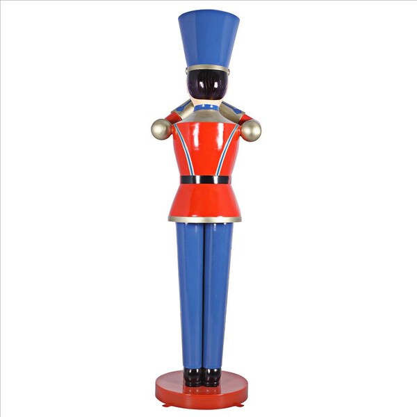 Design Toscano Giant Trumpeting Soldier Statue - NE140008