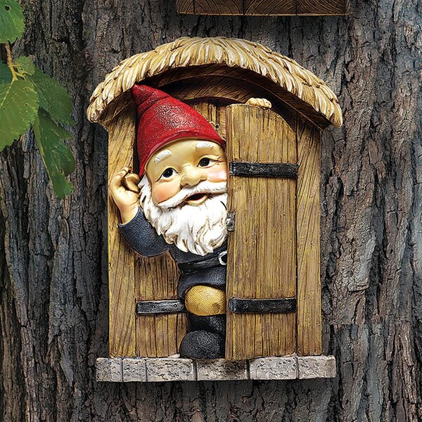Design Toscano The Knothole Gnomes Garden Welcome Tree Sculpture: Door Gnome - QL4281