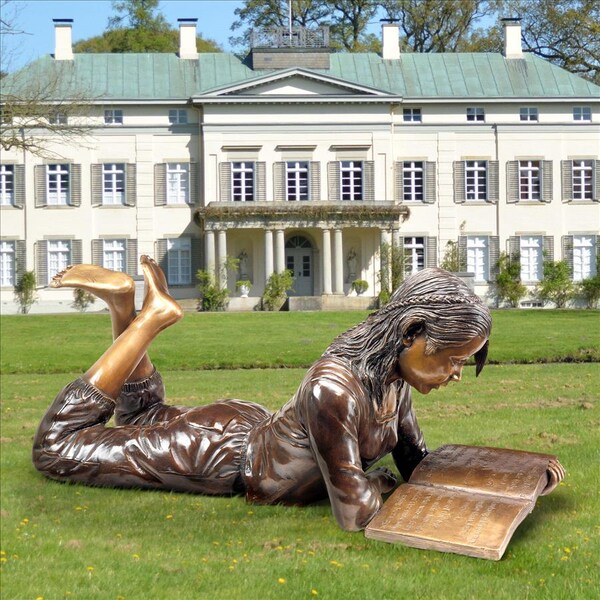 Design Toscano Young Scholar Reading Girl Bronze Garden Statue - MP5840