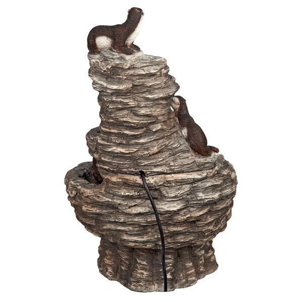 Design Toscano Tres Amigos Playful Otter Cascading Garden Fountain - KY1008