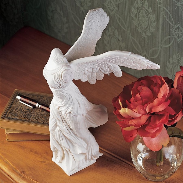 Design Toscano Nike of Samothrace Bonded Marble Statue - PD1902