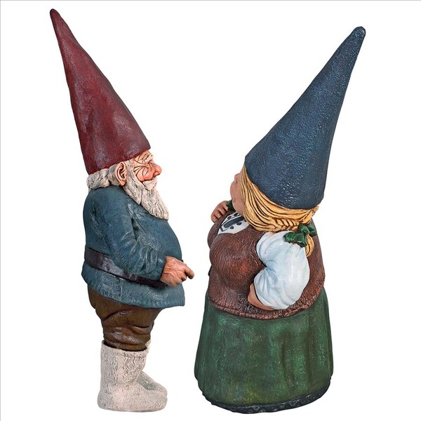 Design Toscano Mother Dagmar & Father Friedmann Garden Gnome Statue Set - NE980161