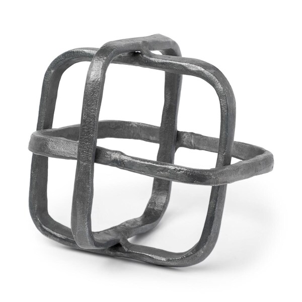 Palacedesigns 9 x 9 x 9 in. Silver Metal Cubed Shaped Link Sculpture - PA3098171