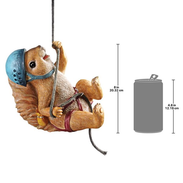 Design Toscano Skyler, the Climbing Squirrel Statues: Set of Two - JQ97678