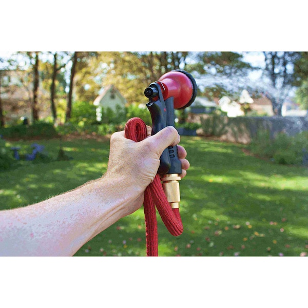Emsco Group 100ft Commercial Grade Expandable Hose with Spray Nozzle, Will Not Kink, Lightweight, Easy to Store - 1545-100-1