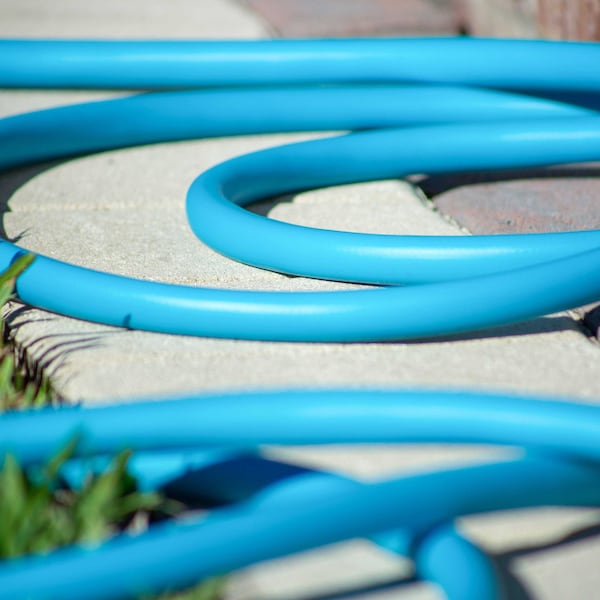Aqua Joe Hybrid Polymer FLEX Kink Free Hose 5/8 In 50 Ft. Lead Free - AJPGH50-DWS