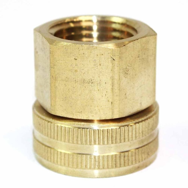 Interstate Pneumatics 3/4 Inch GHT Female x 1/2 Inch Female NPT Water Hose Fitting - Swivel - FGF008S