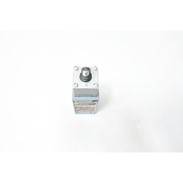 Allen Bradley INTERRUPTOR DE LÍMITE 802T-DGP DE 5-28V-DC - 802T-DGP