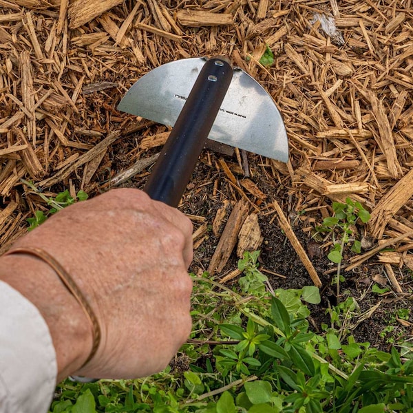 Nisaku Handheld Garden Hoe, Steel, 4.75" Blade - NJP110