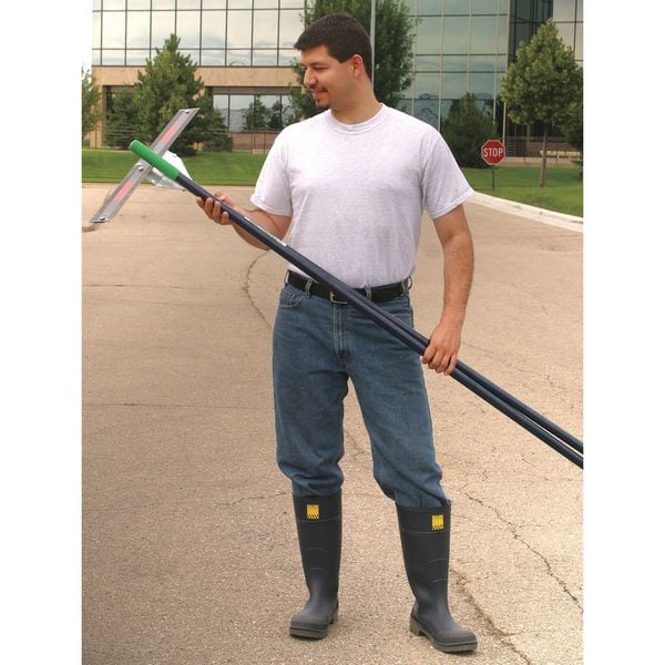 Seymour Midwest 184-tine Weed Eradicator with 132"L Aluminum Handle - 87028GR