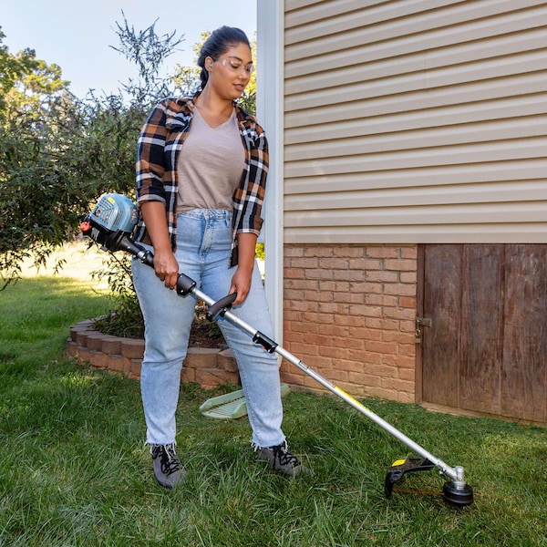 Senix 17.7-Inch 26.5 cc 4-Cycle Gas Powered String Trimmer, Straight Shaft, Dual .095 Line and Bump Feed - GTS4QL-L