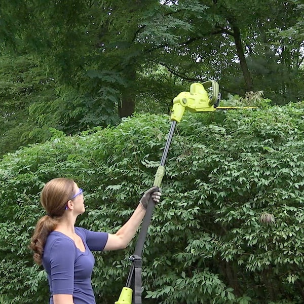 Sun Joe AC Supply Hedge Trimmer, Dual Action 19" L Blade - SJH904E
