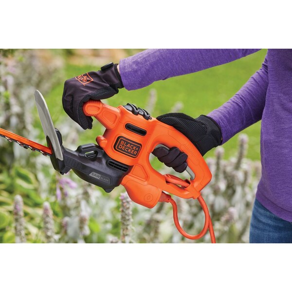 Black & Decker 16 in. SAWBLADE(TM) Electric Hedge Trimmer - BEHTS125