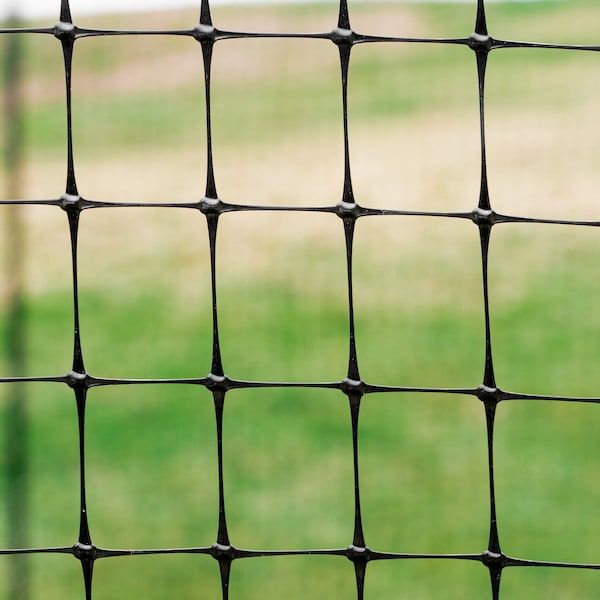 Trident Fence Polypropylene Fence, Black, Extra Strength, 8x100ft, 1.75x2in Mesh - C1108100S
