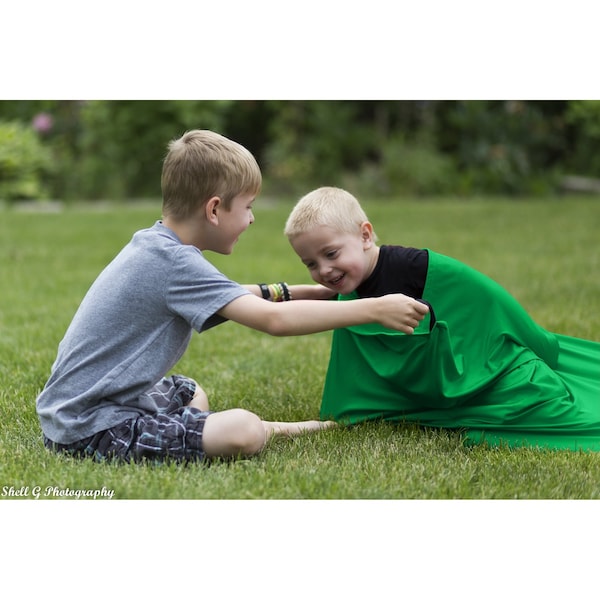 Abilitations Resistance Toddler Tunnel, 9 Feet, Blue and Green - SS440
