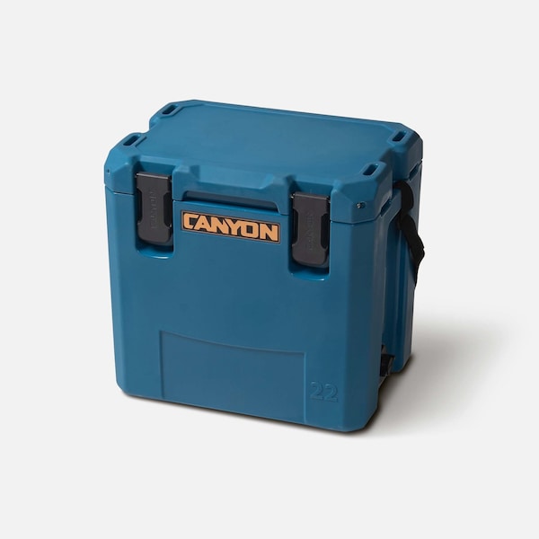 Canyon Coolers Outfitter 22 qt Azure Blue - X22AB-V2
