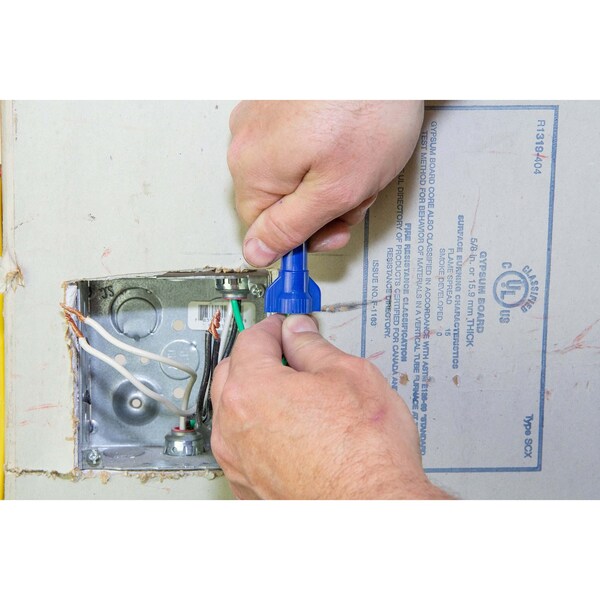 Conector de cables WingGard de Gardner Bender, cables del calibre 14 al 6, contacto de acero, material de carcasa termoplástica, azul - 25-089