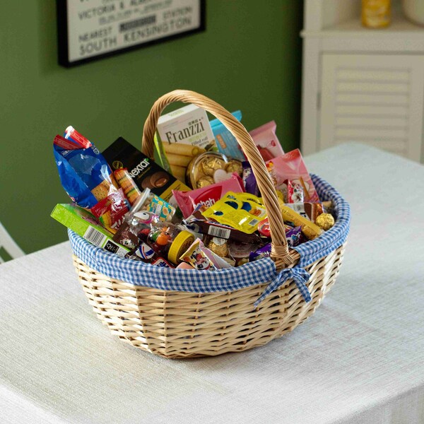 Wickerwise Picnic Basket with Handle and Washable Plaid Liner - Ideal for Outdoor Adventures,  - QI004718.XL