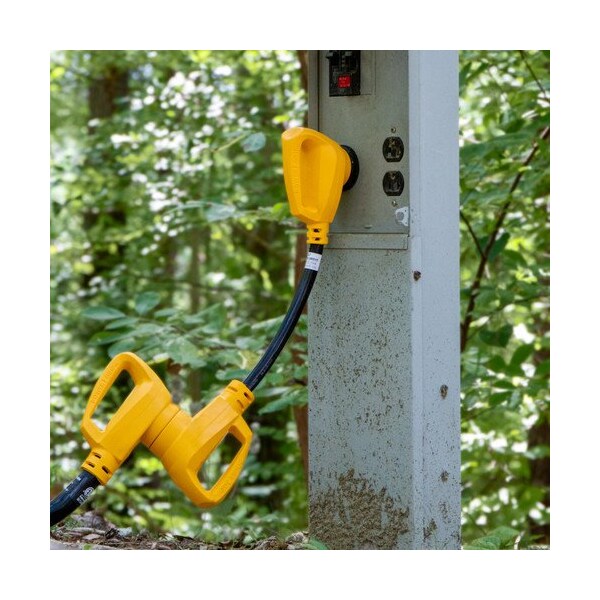 Camco 30M/50F AMP 18IN POWERGRIP DOGBONE, 125V/3750W, CSA - 55185