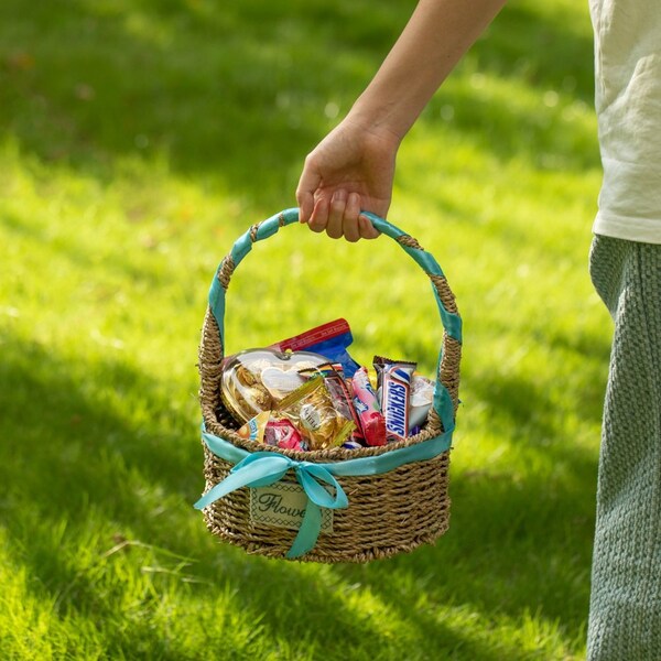 Wickerwise Small Seagrass Wicker Picnic Basket with Handle - Versatile Gift Basket with Blue Ribbon for New - QI004720