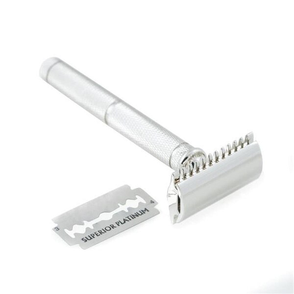 Bey Berk International Bey-Berk International  Chrome Plated Safety Razor with Diamond Cut Design Handle, Silver - BB01