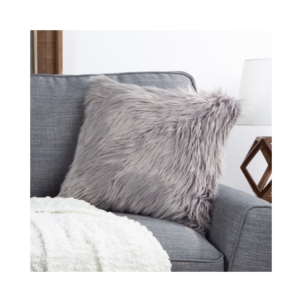 Hastings Home Hastings Home 18-Inch Himalayan Faux Fur Pillow, Gray - 649956THQ