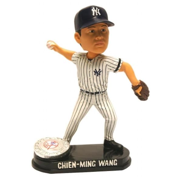 Forever Collectibles New York Yankees Chien-Ming Wang Blatinum Bobblehead - Pose 2 - 8132965129