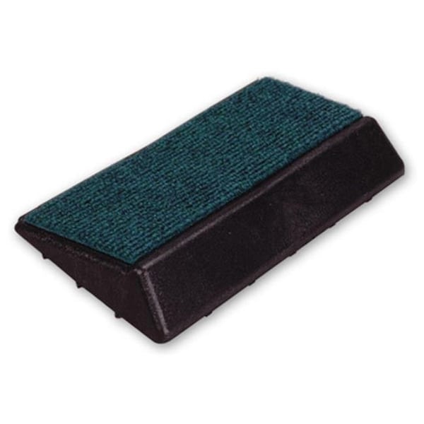 Golf Around The World Golf Around The World FOOT Durable wedge with Green Carpet Covering - FOOT