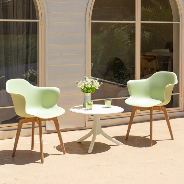 Lagoon Seattle Resin 2-In-1 Round Table - 7101W9-DTLGS