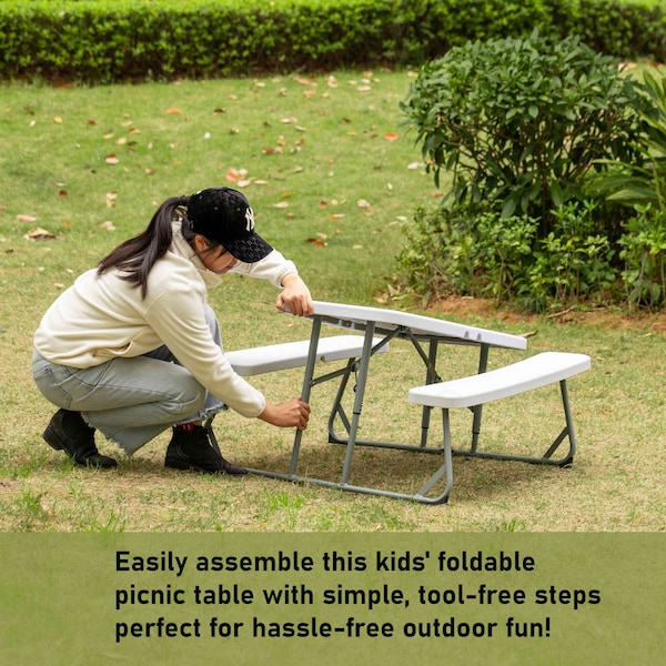 Gardenised Kids Picnic Table, White, Plastic, 21.3 in H Overall - QI004602WT