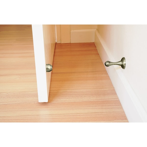 Richelieu 3inch 76 mm Magnetic Door Stop, Antique Brass - 67ABR