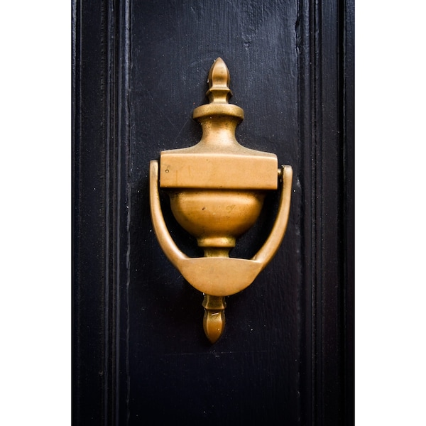 Richelieu 6 14inch 159 mm Door Knocker, Satin Nickel - 103SNR