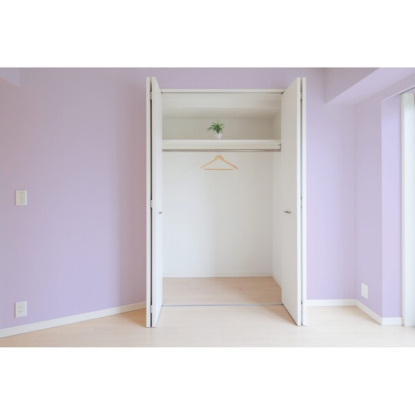 Richelieu 24inch 610 mm Track, BiFold Door Hardware Kit, White - 14012WBC