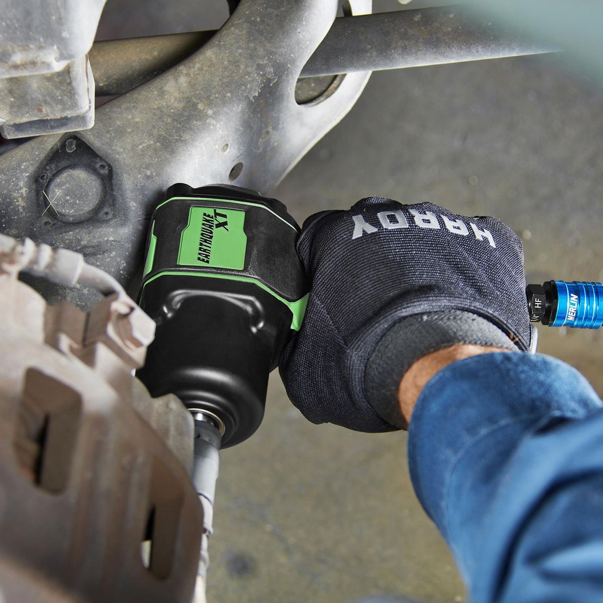 Llave de impacto de aire super compacta Earthquake Xt de 1/2 pulgadas, doble martillo, 1000 pies/libra, verde - 59238