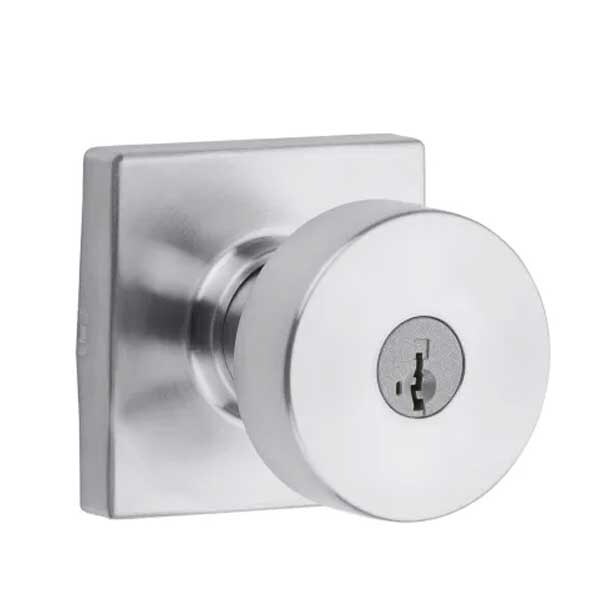 Kwikset Kwikset: Pismo Entry Door Knob with Square Rose / Polished Chrom / with SmartKey Technology - KWS-740PSK-SQT-SMT-26
