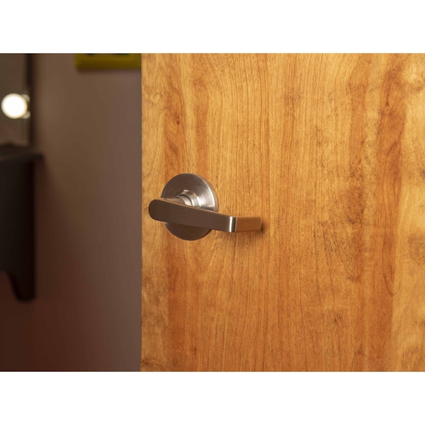Global Door Controls GLC Series Brushed Chrome Grade 3 Commercial/Residential Passage Door Handle - GLC-5110L-626