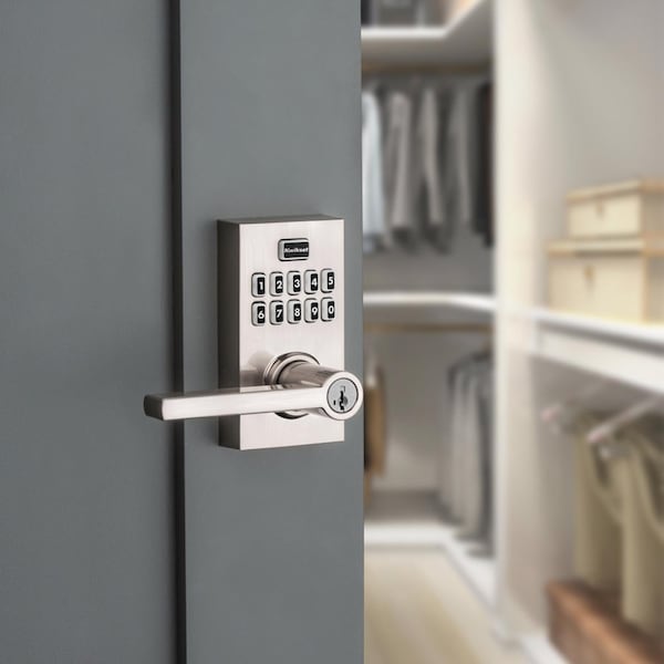 Kwikset Kwikset SmartKey Satin Nickel Metal Electronic Touch Pad Entry Lever - 99170-003