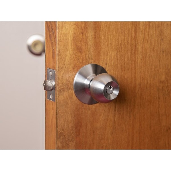 Global Door Controls GLC Series Brushed Chrome Grade 3 Commercial/Residential Entry Door Knob with Lock - GLC-5151B-626