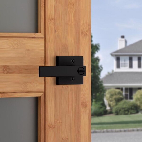 Kwikset Kwikset Singapore Contemporary Matte Black Entry Door Knob 1-3/4 in. - 97402-912